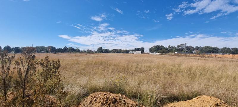 6 Bedroom Property for Sale in Mnandi Gauteng