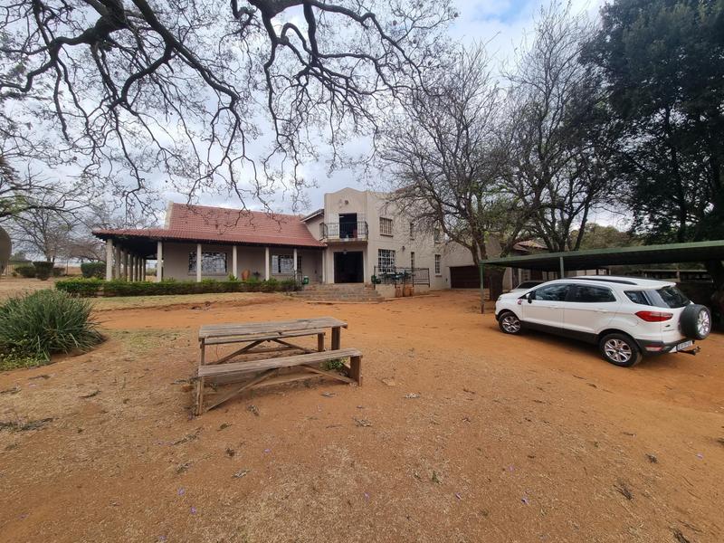 4 Bedroom Property for Sale in Mnandi Gauteng