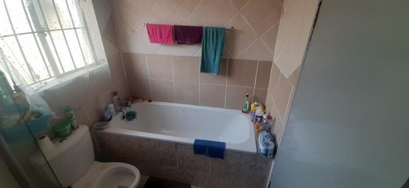 3 Bedroom Property for Sale in Olievenhoutbosch Gauteng