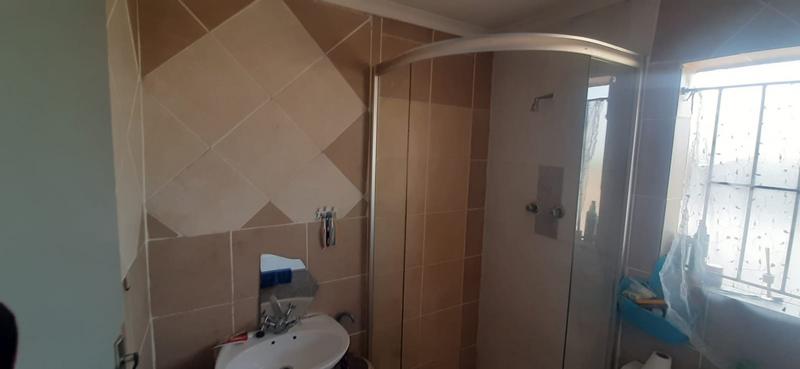 3 Bedroom Property for Sale in Olievenhoutbosch Gauteng