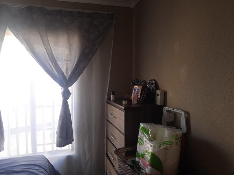 3 Bedroom Property for Sale in Olievenhoutbosch Gauteng