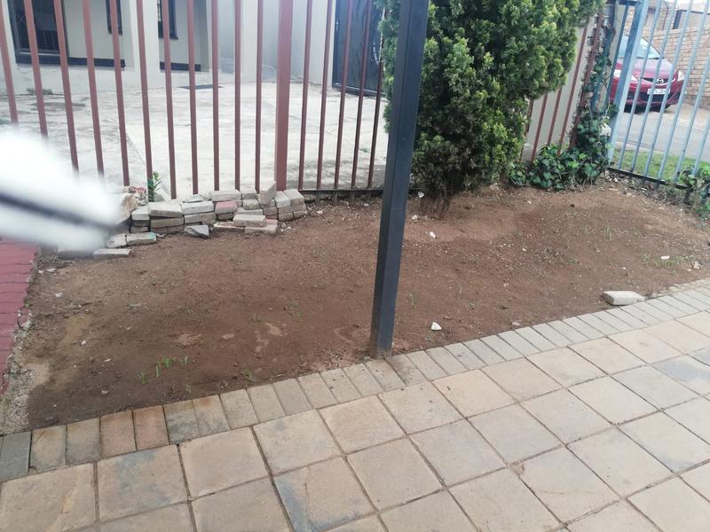 3 Bedroom Property for Sale in Olievenhoutbosch Gauteng