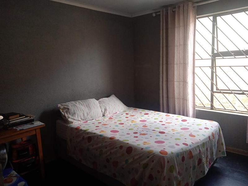 4 Bedroom Property for Sale in Olievenhoutbosch Gauteng