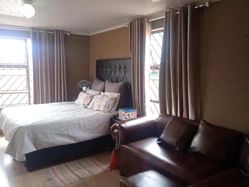 4 Bedroom Property for Sale in Olievenhoutbosch Gauteng