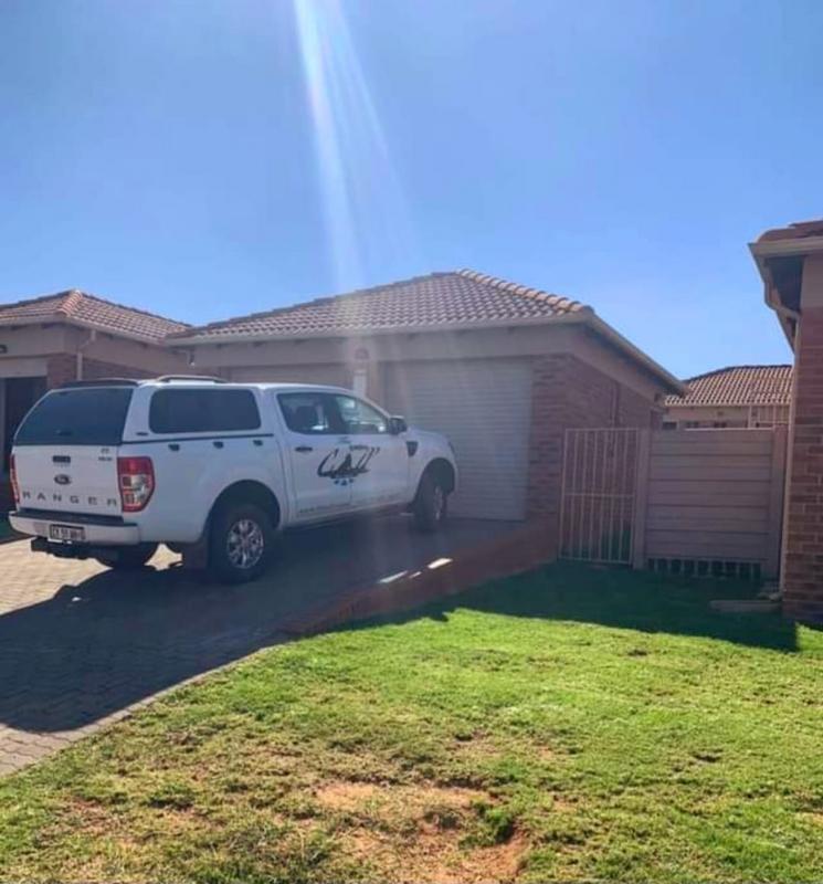 3 Bedroom Property for Sale in Olievenhoutbosch Gauteng