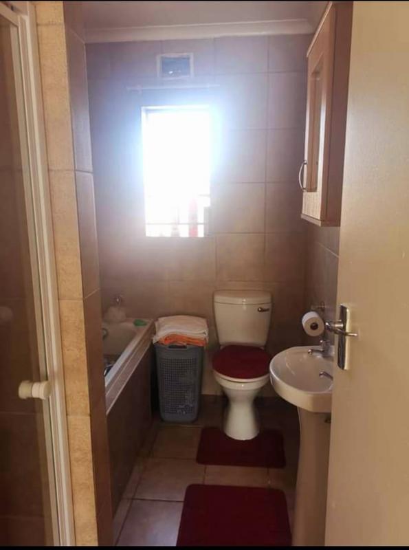 3 Bedroom Property for Sale in Olievenhoutbosch Gauteng