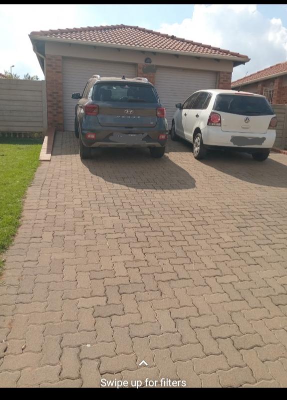 3 Bedroom Property for Sale in Olievenhoutbosch Gauteng