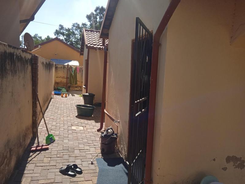 3 Bedroom Property for Sale in Olievenhoutbosch Gauteng