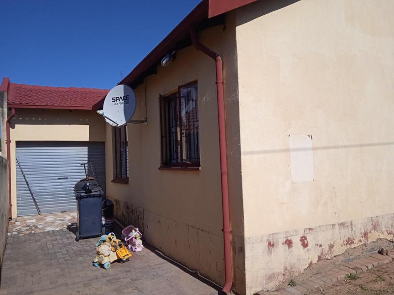3 Bedroom Property for Sale in Olievenhoutbosch Gauteng