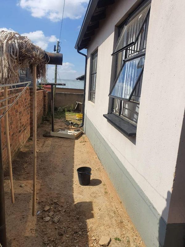 4 Bedroom Property for Sale in Olievenhoutbosch Gauteng