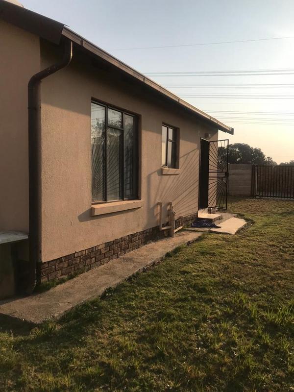 3 Bedroom Property for Sale in Olievenhoutbosch Gauteng