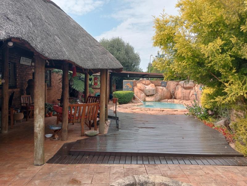 3 Bedroom Property for Sale in Rooihuiskraal North Gauteng