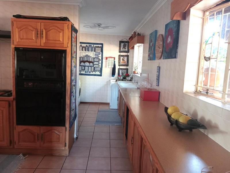 3 Bedroom Property for Sale in Rooihuiskraal North Gauteng