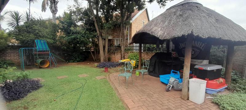 2 Bedroom Property for Sale in Wierda Park Gauteng