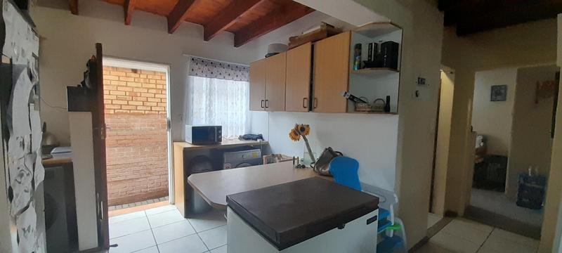 2 Bedroom Property for Sale in Wierda Park Gauteng