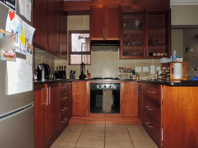 3 Bedroom Property for Sale in Thatchfield Gauteng