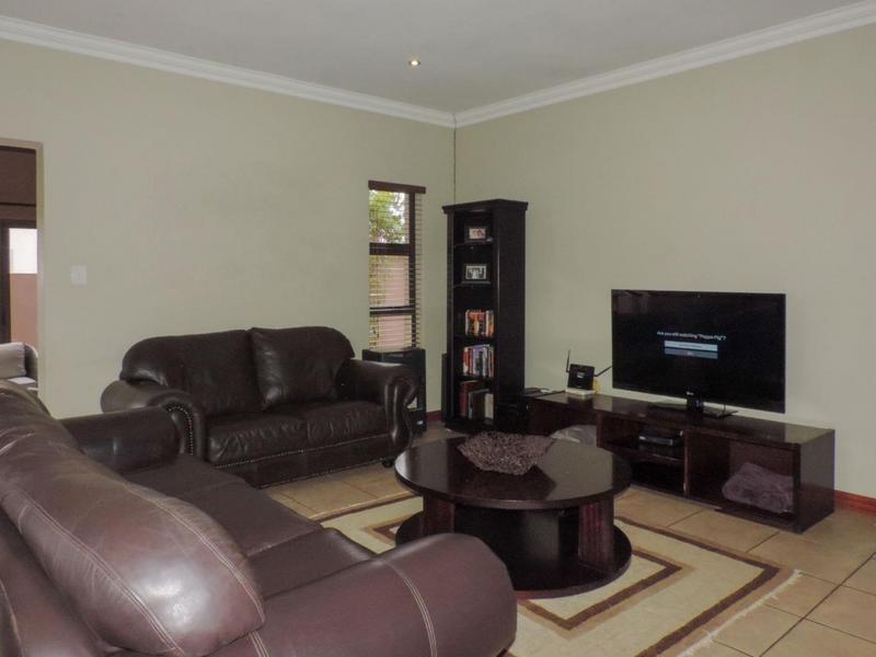 3 Bedroom Property for Sale in Thatchfield Gauteng