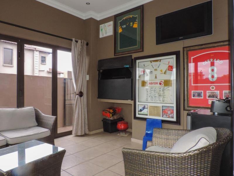 3 Bedroom Property for Sale in Thatchfield Gauteng