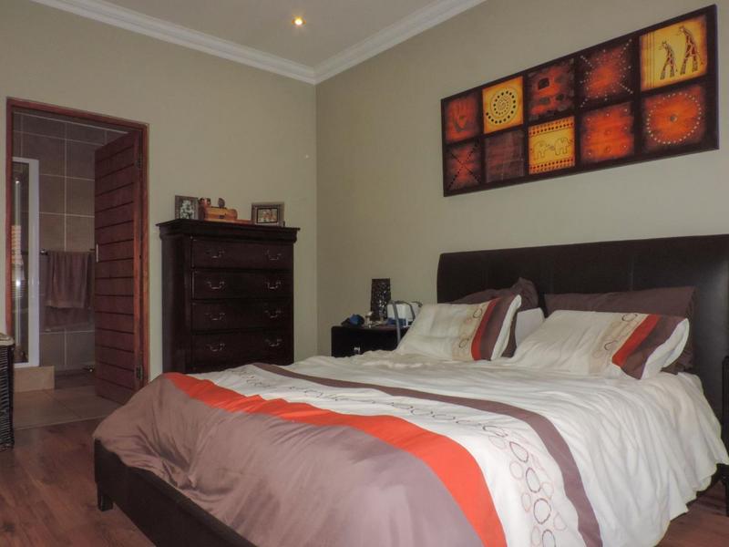 3 Bedroom Property for Sale in Thatchfield Gauteng