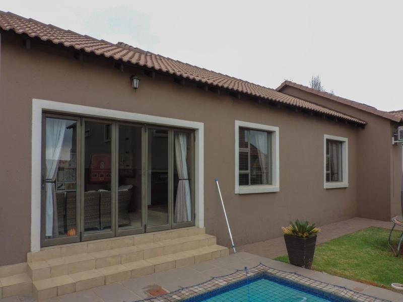 3 Bedroom Property for Sale in Thatchfield Gauteng