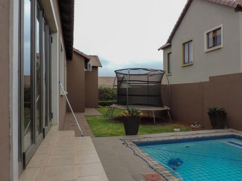 3 Bedroom Property for Sale in Thatchfield Gauteng