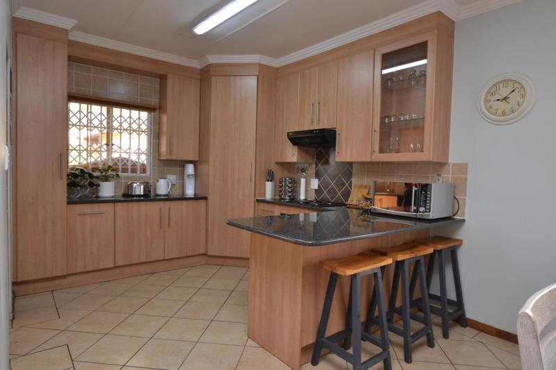 3 Bedroom Property for Sale in Thatchfield Gauteng