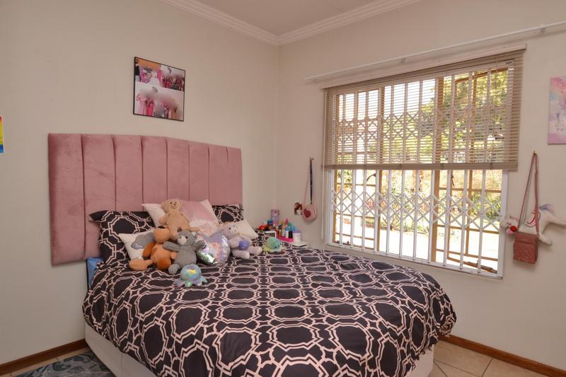 3 Bedroom Property for Sale in Thatchfield Gauteng