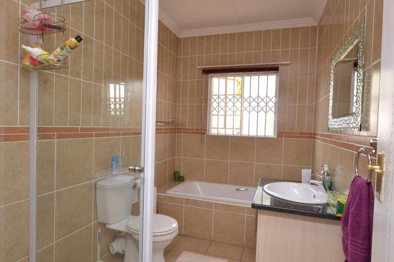 3 Bedroom Property for Sale in Thatchfield Gauteng