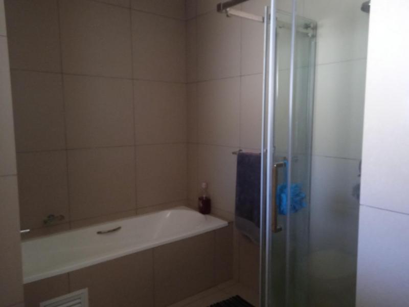 1 Bedroom Property for Sale in Erand Gardens Gauteng