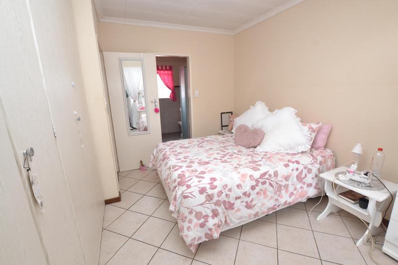 2 Bedroom Property for Sale in Eco Park Gauteng