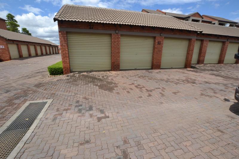 2 Bedroom Property for Sale in Eco Park Gauteng