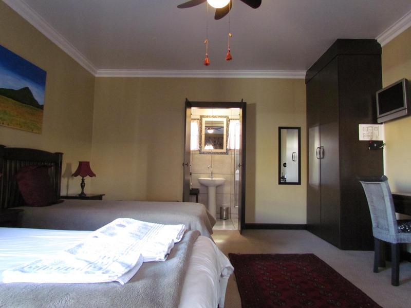 10 Bedroom Property for Sale in Zwartkop Gauteng