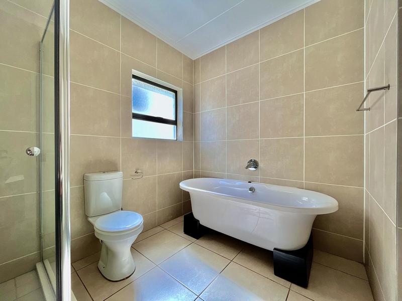 2 Bedroom Property for Sale in Modderfontein Gauteng