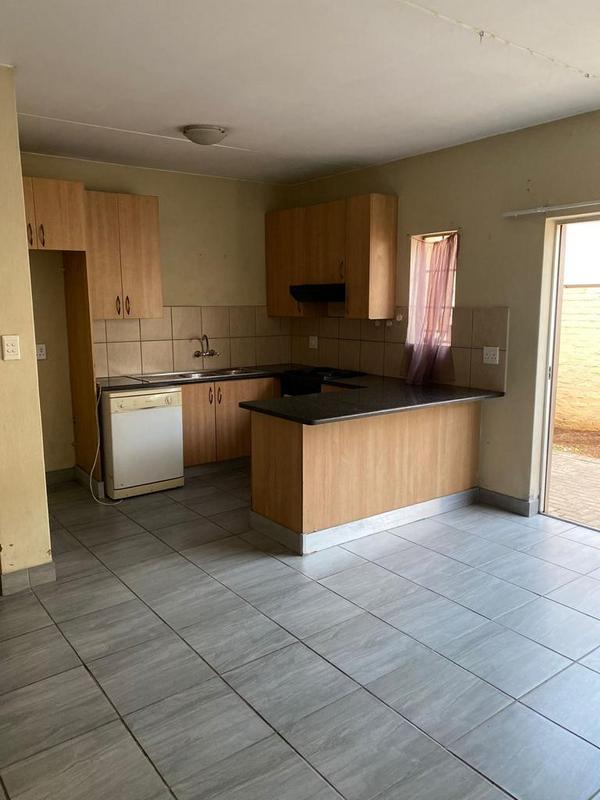 2 Bedroom Property for Sale in Claremont Gauteng