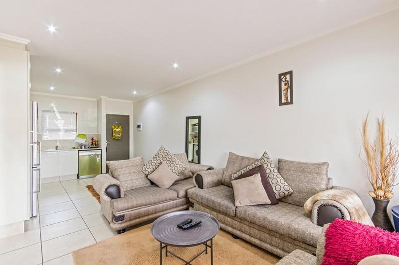 To Let 3 Bedroom Property for Rent in Lonehill Gauteng