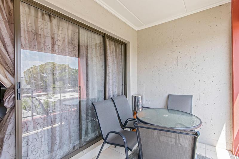 To Let 3 Bedroom Property for Rent in Lonehill Gauteng