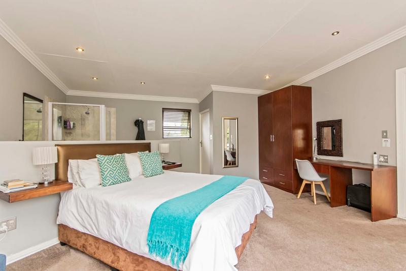 6 Bedroom Property for Sale in Bryanston Gauteng