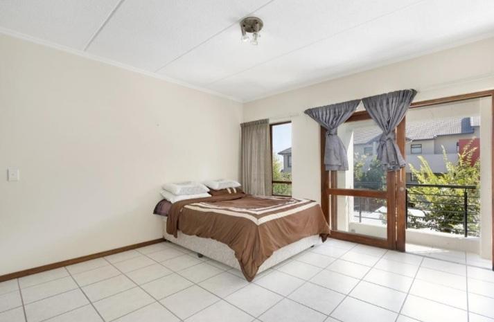 0 Bedroom Property for Sale in Lonehill Gauteng