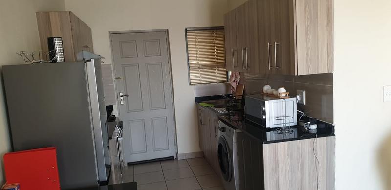 1 Bedroom Property for Sale in Lonehill Gauteng