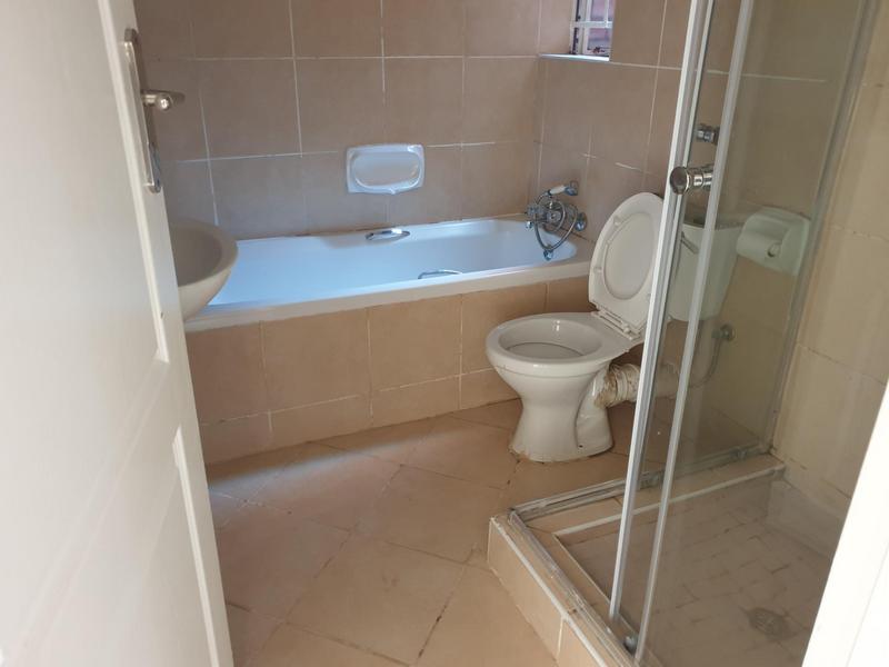 2 Bedroom Property for Sale in Wonderpark Estate Gauteng