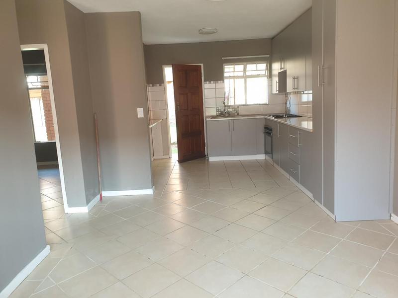 2 Bedroom Property for Sale in Wonderpark Estate Gauteng