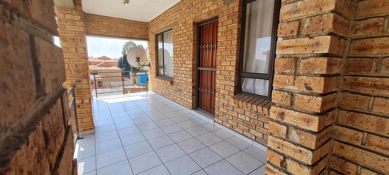 2 Bedroom Property for Sale in Elspark Gauteng