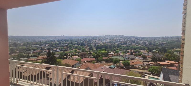 2 Bedroom Property for Sale in Winchester Hills Gauteng