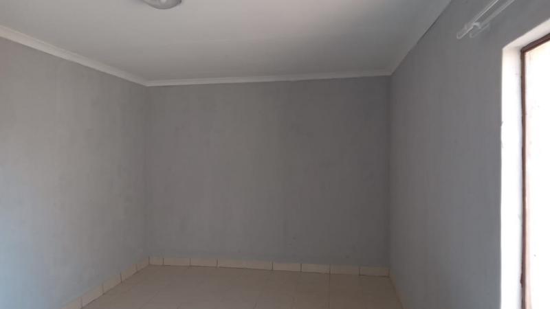 To Let 1 Bedroom Property for Rent in Palm Ridge Gauteng
