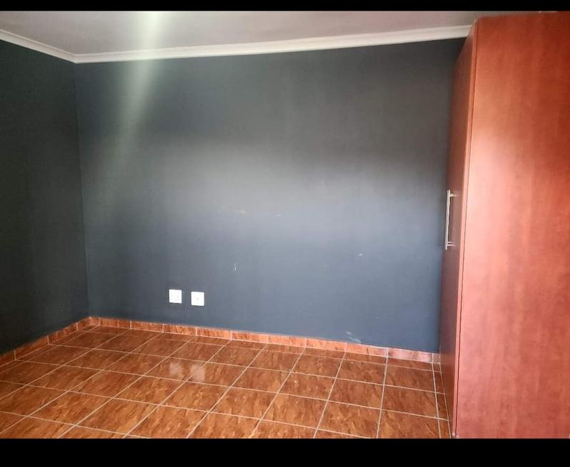 To Let 1 Bedroom Property for Rent in Vosloorus Ext 20 Gauteng