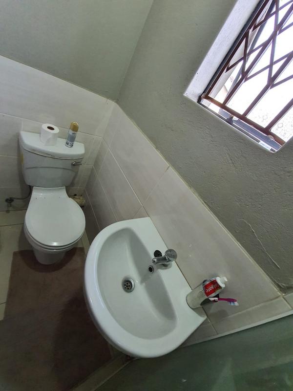 To Let 1 Bedroom Property for Rent in Amatola View Eastern Cape