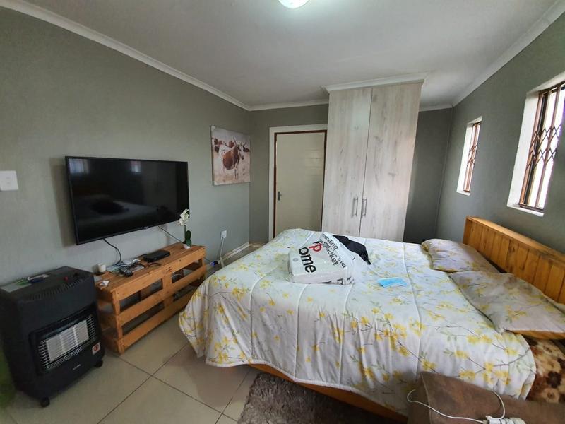 To Let 1 Bedroom Property for Rent in Amatola View Eastern Cape