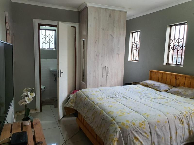 To Let 1 Bedroom Property for Rent in Amatola View Eastern Cape