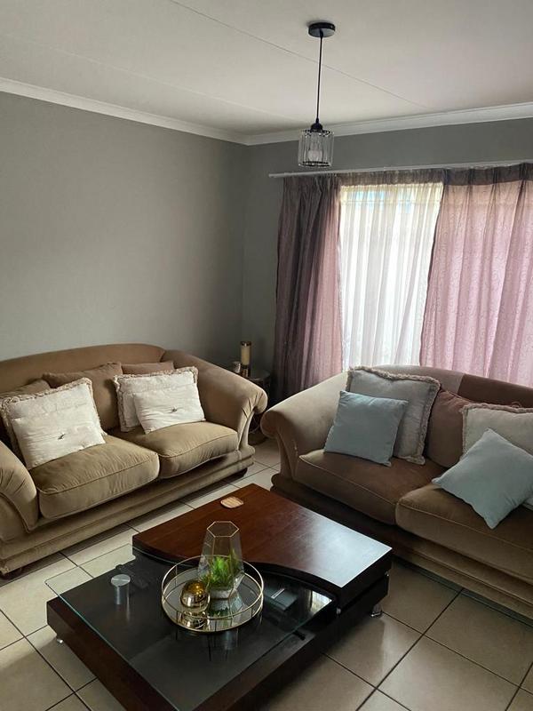 3 Bedroom Property for Sale in Elandspark Gauteng