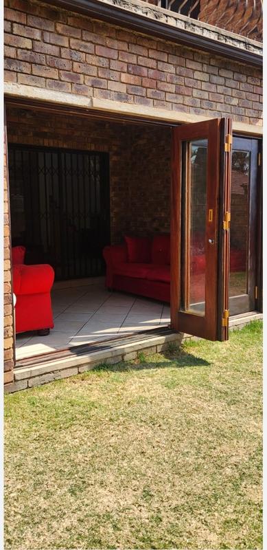 4 Bedroom Property for Sale in North Riding Gauteng